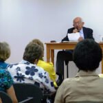 CONFERENCIA LA PLAGA MARAVILLOSA PINTORES COLOMBIANOS EN PARÍS PLINIO APULEYO MENDOZA